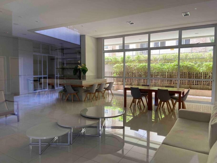 Apartamento Lk1005 Espacoso Com Vista Da Vibrante Rua Augusta *